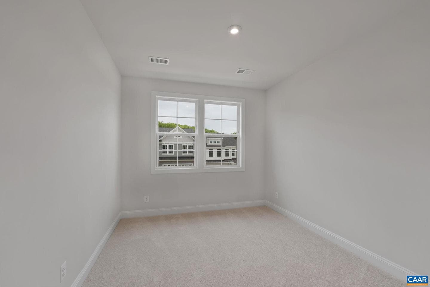 225 Springdale Rd photo 26
