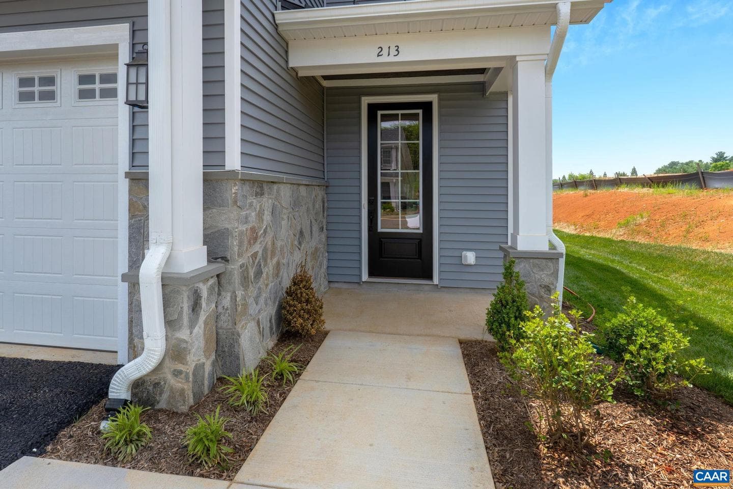 225 Springdale Rd photo 33