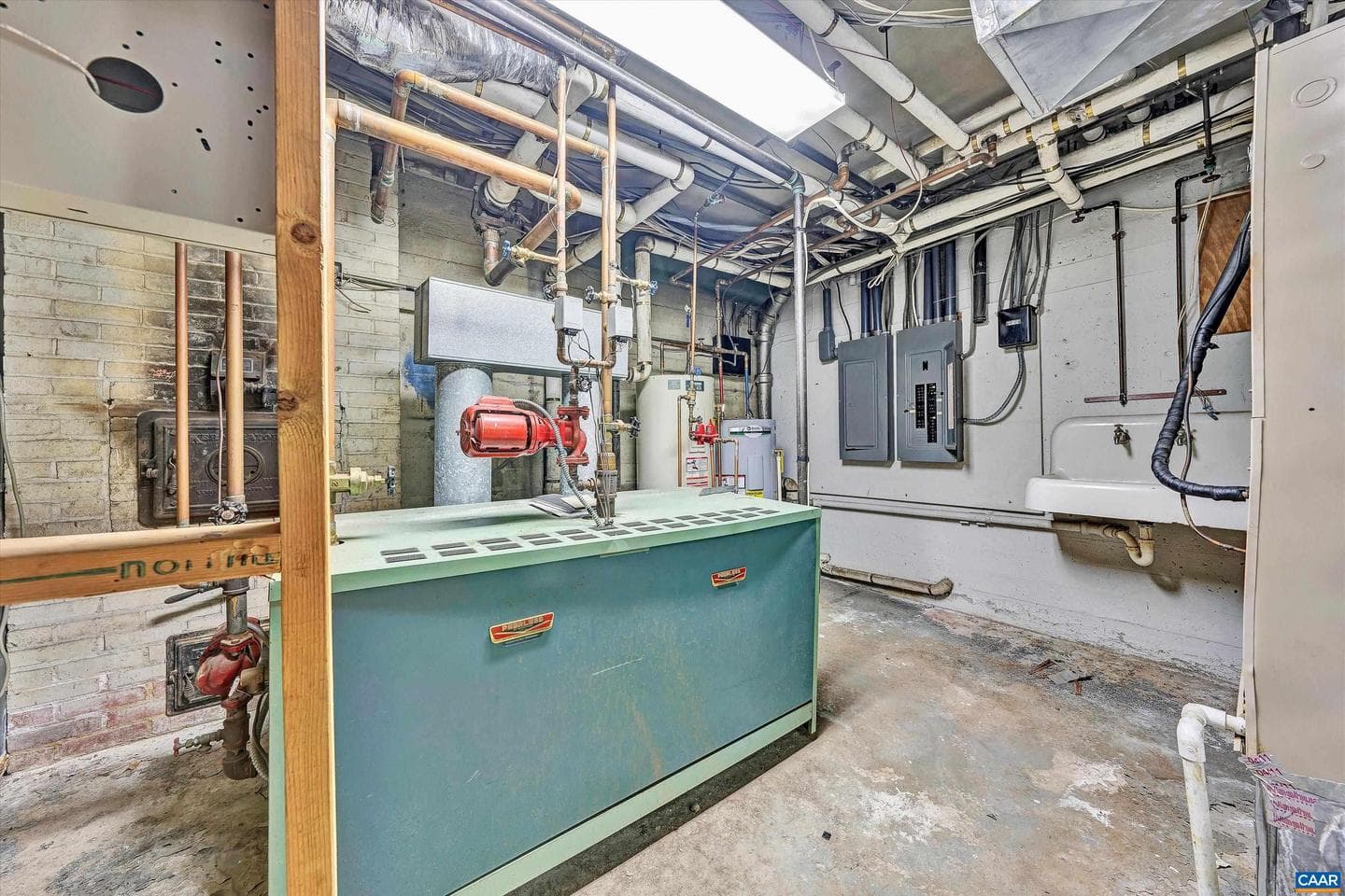 934 Commander Dr photo 61