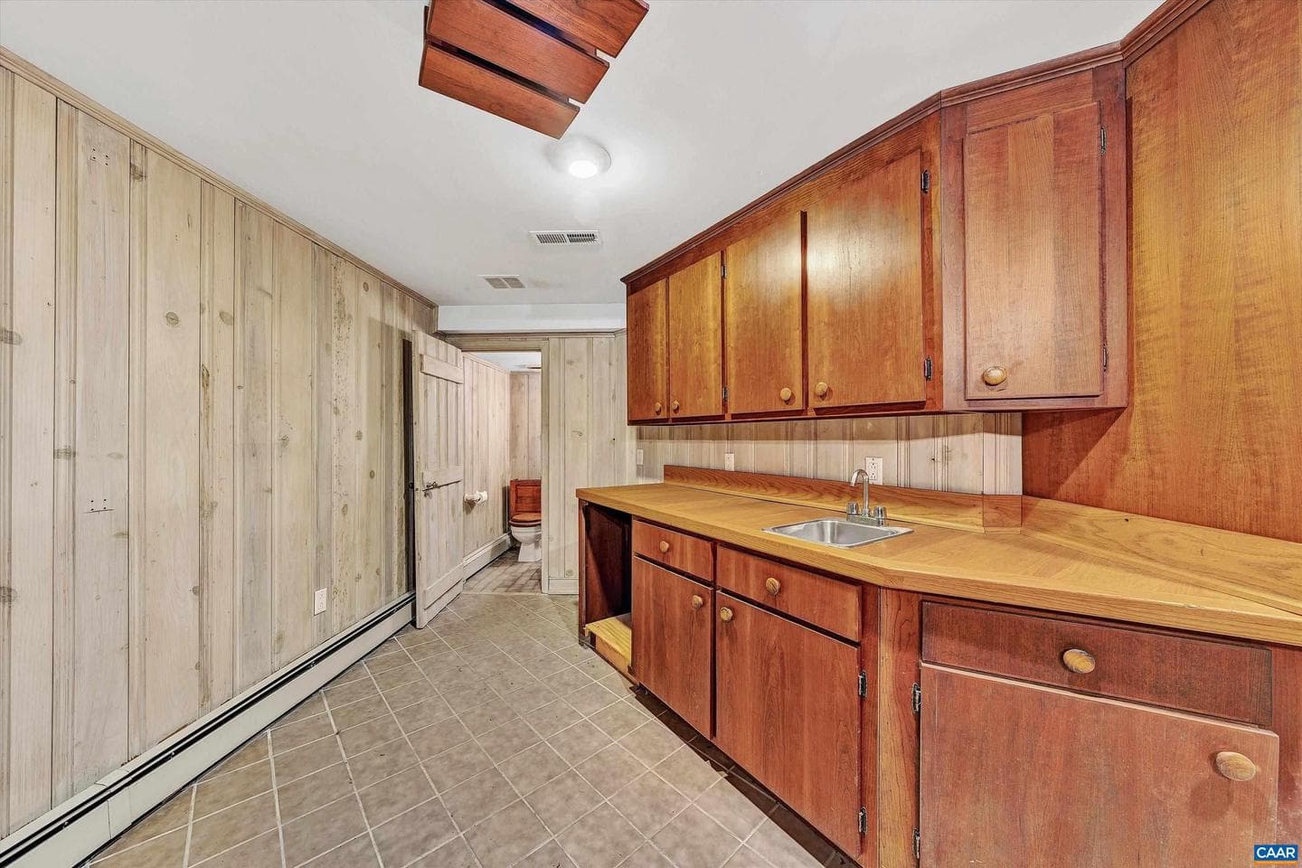 934 Commander Dr photo 64