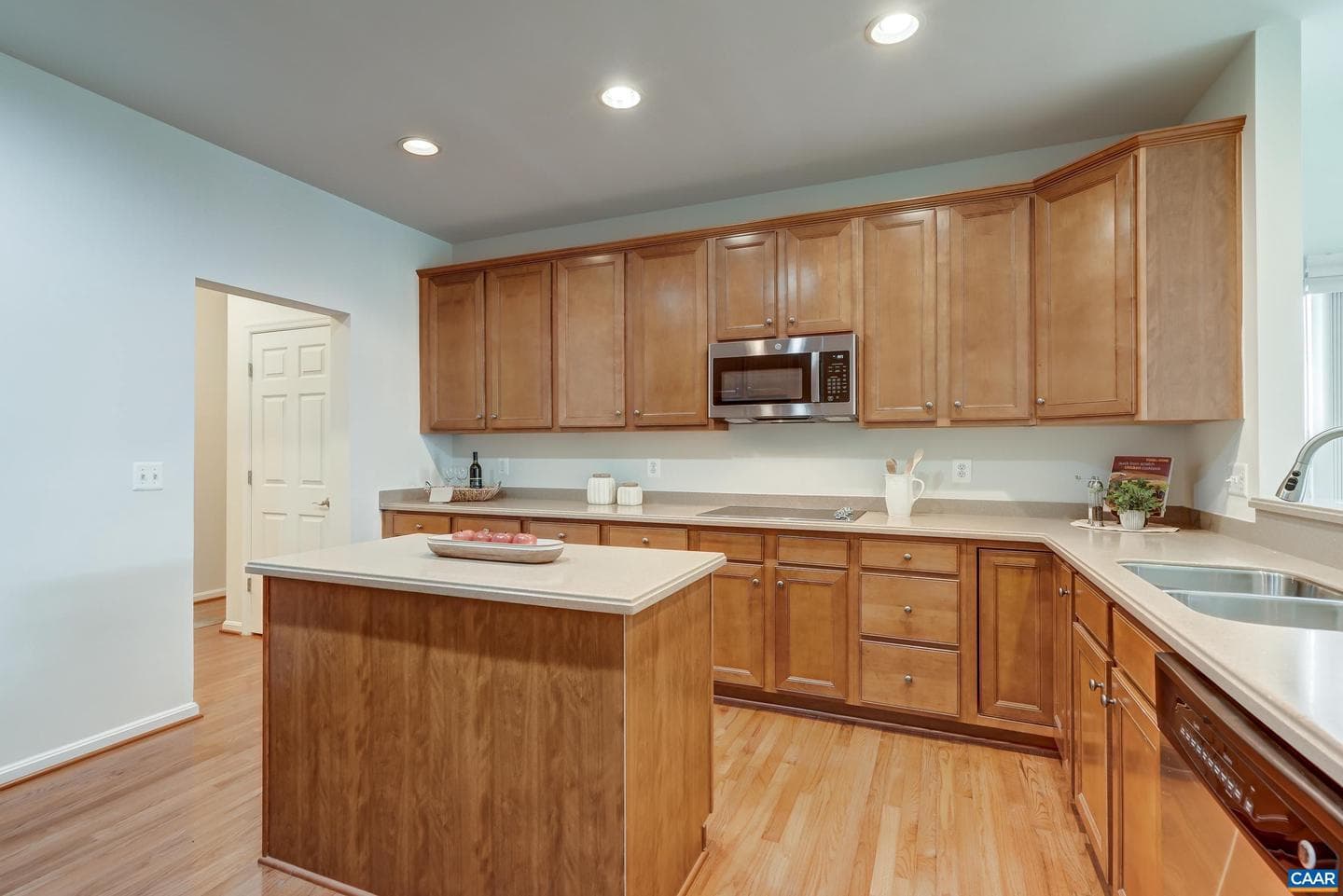 65 Prestwood Dr photo 16