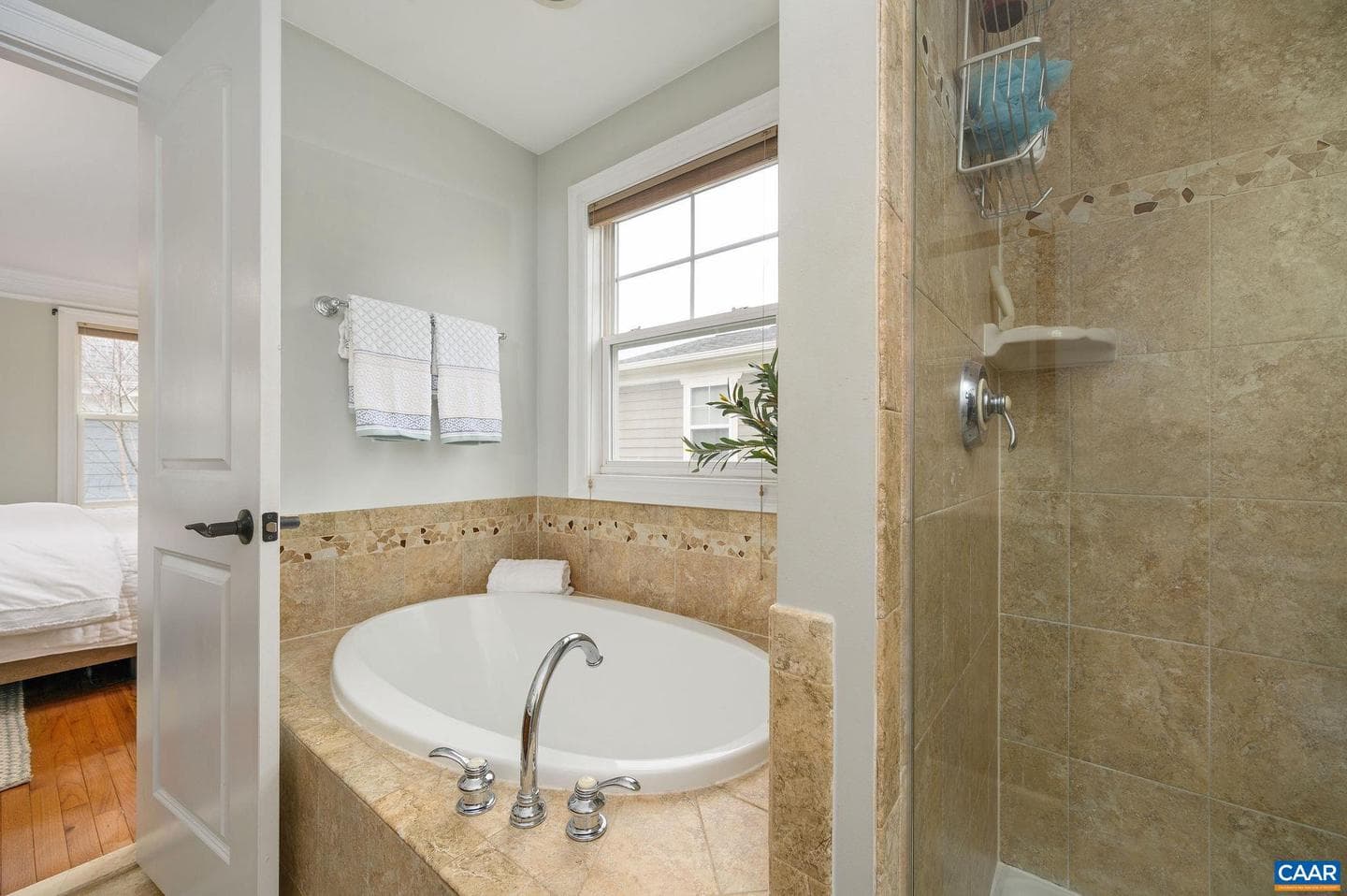 1421 Butler St photo 24