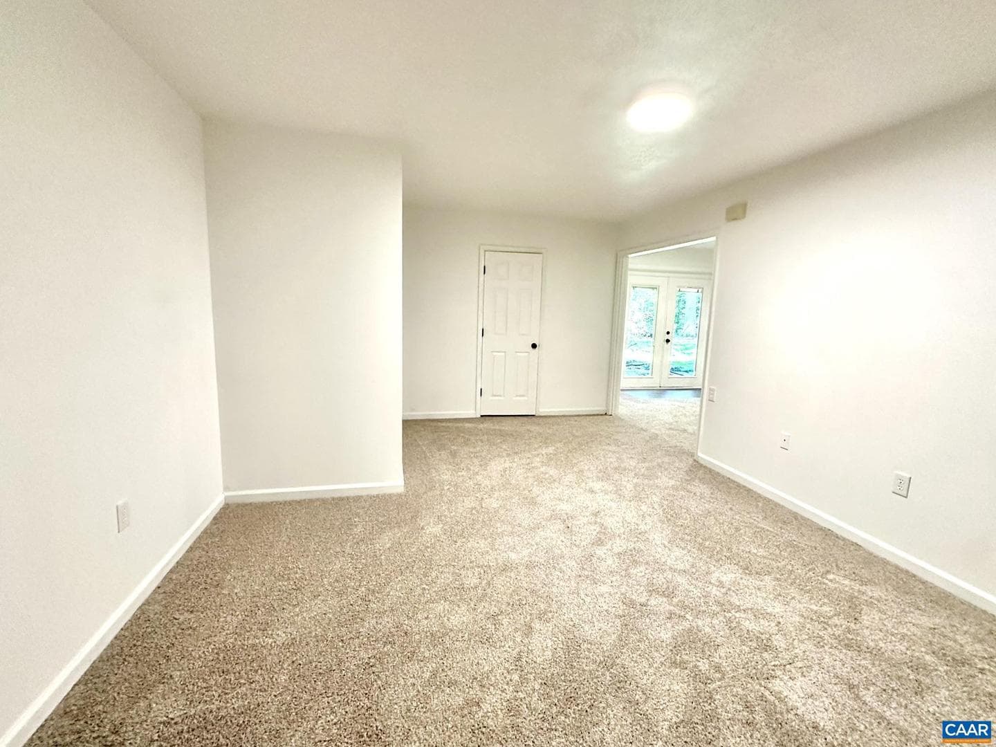 439 Deer Dr photo 31