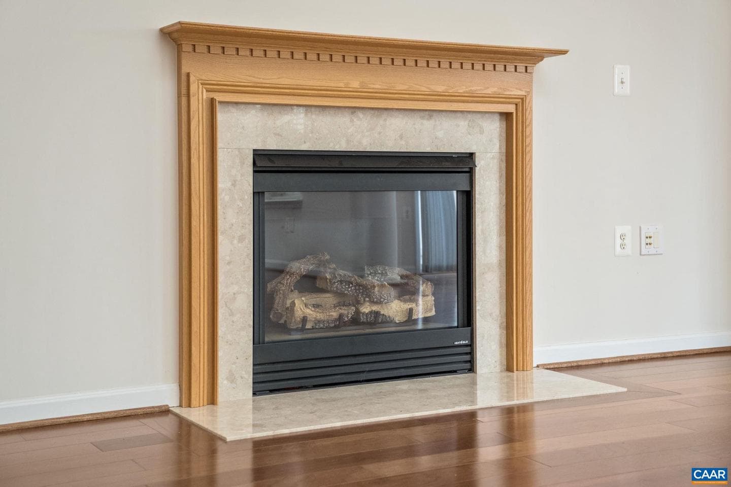 577 Four Seasons Dr photo 11