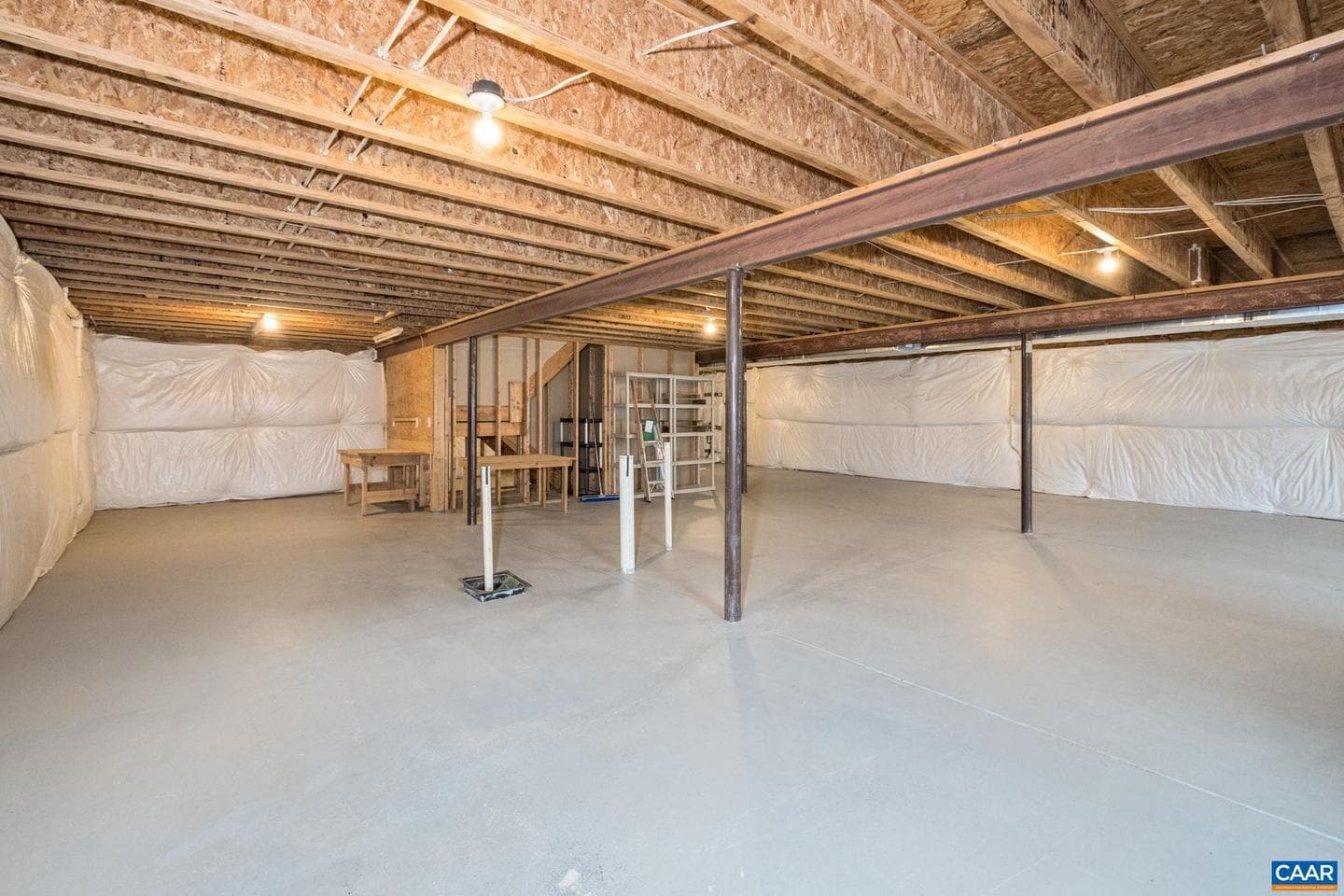 577 Four Seasons Dr photo 27