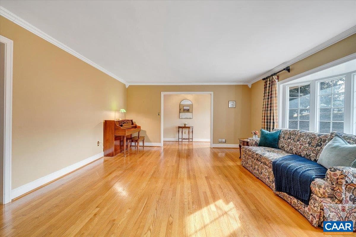 3558 SW Hartland Rd photo 11
