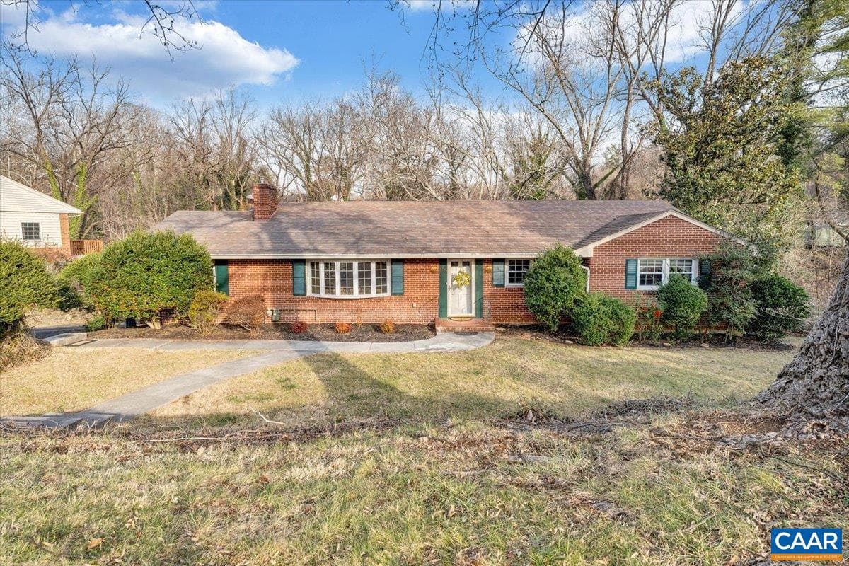 3558 SW Hartland Rd photo 2