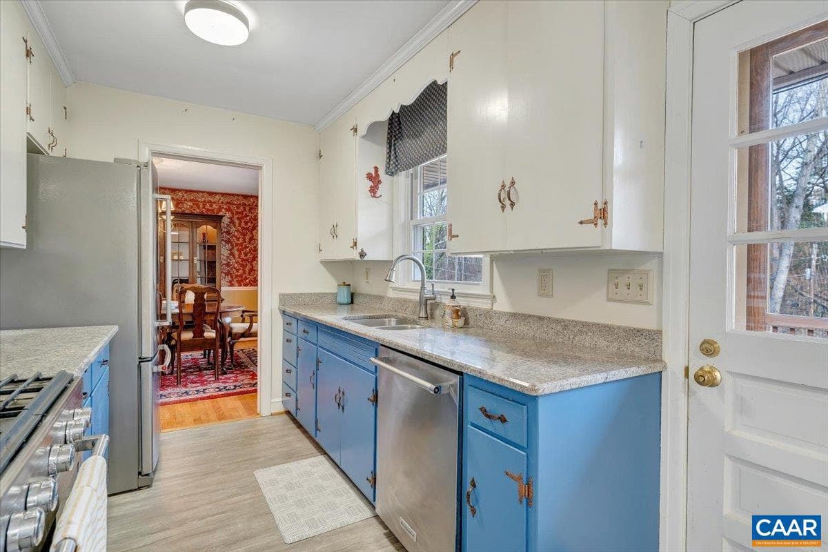 3558 SW Hartland Rd photo 30