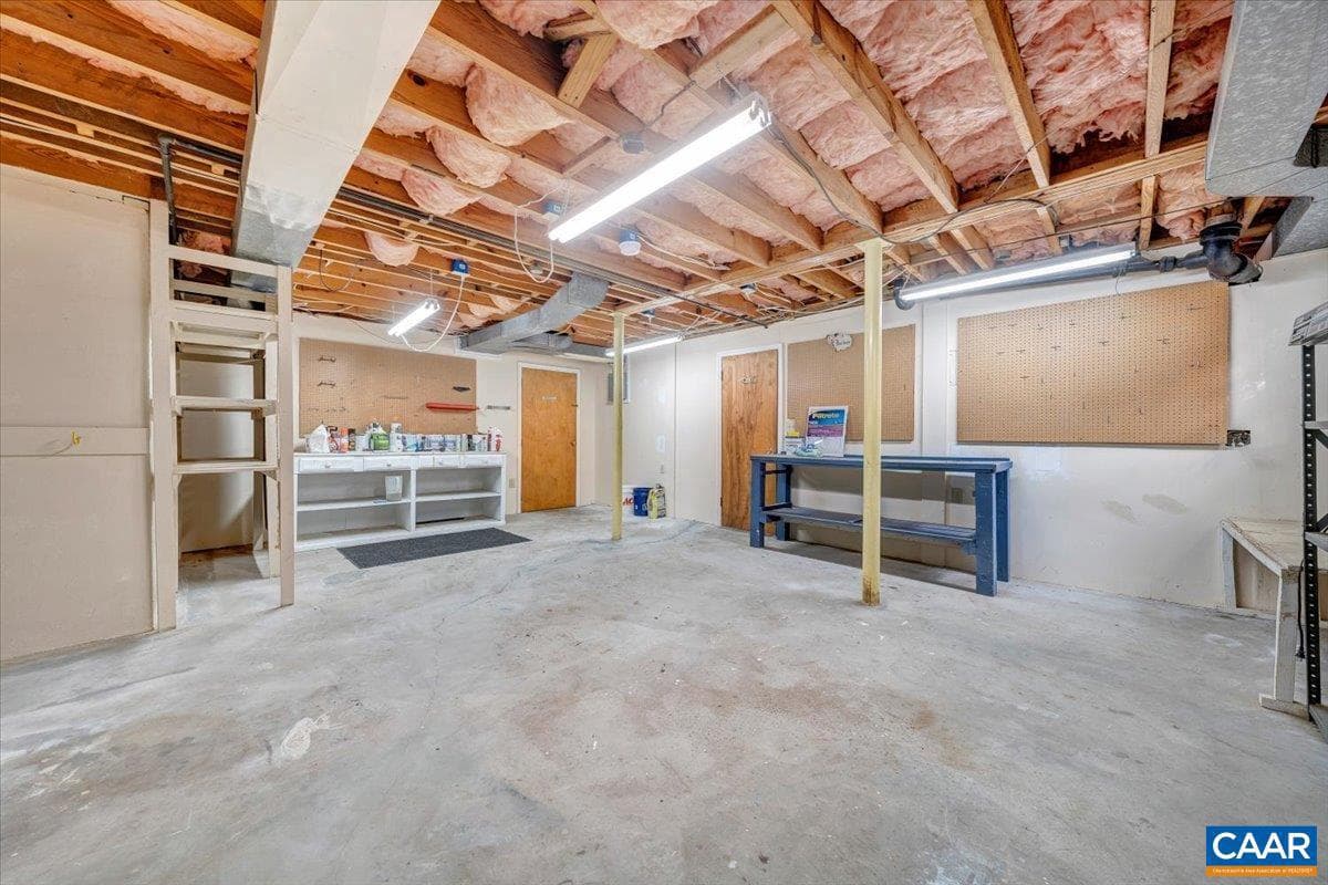 3558 SW Hartland Rd photo 56