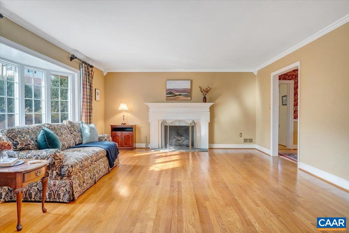 3558 SW Hartland Rd photo 8