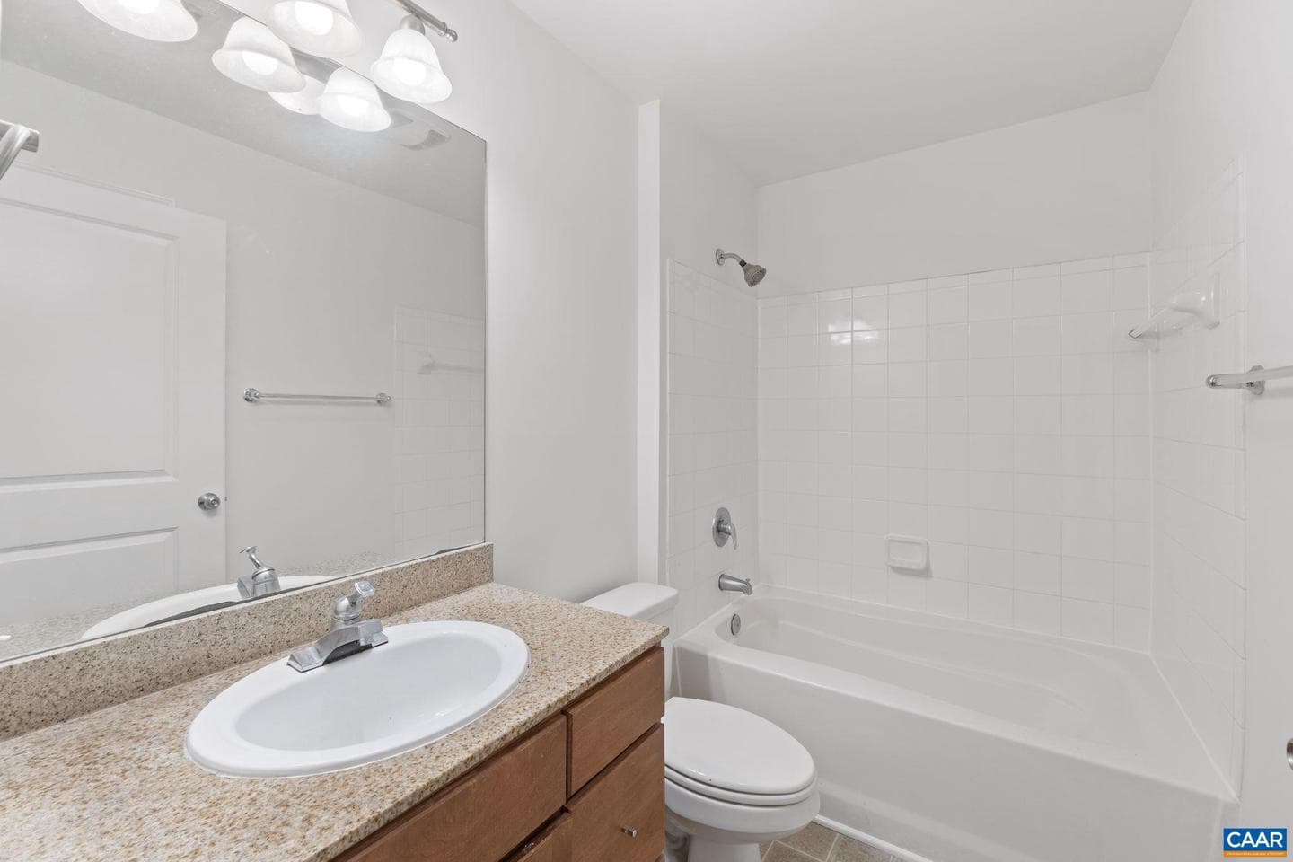 765 Walker Sq #1a photo 22