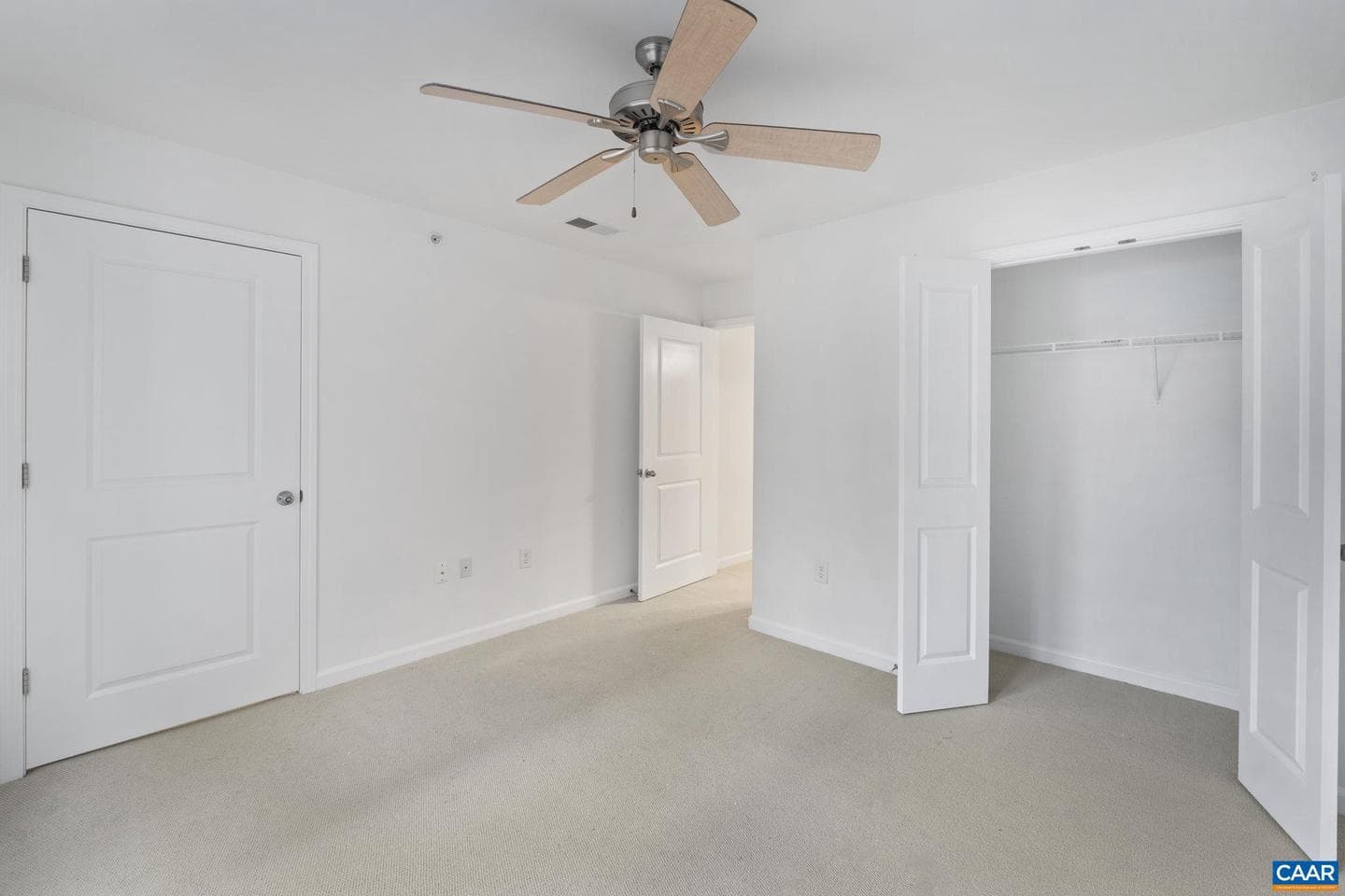 765 Walker Sq #1a photo 24