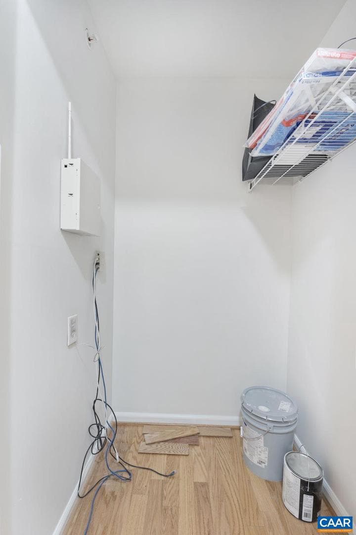 765 Walker Sq #1a photo 6