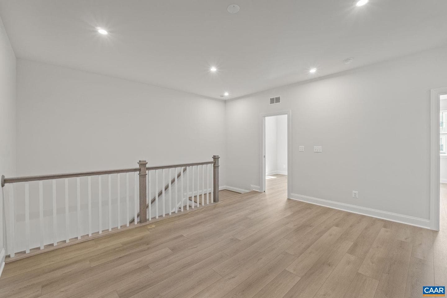 1388 Marcella St photo 28