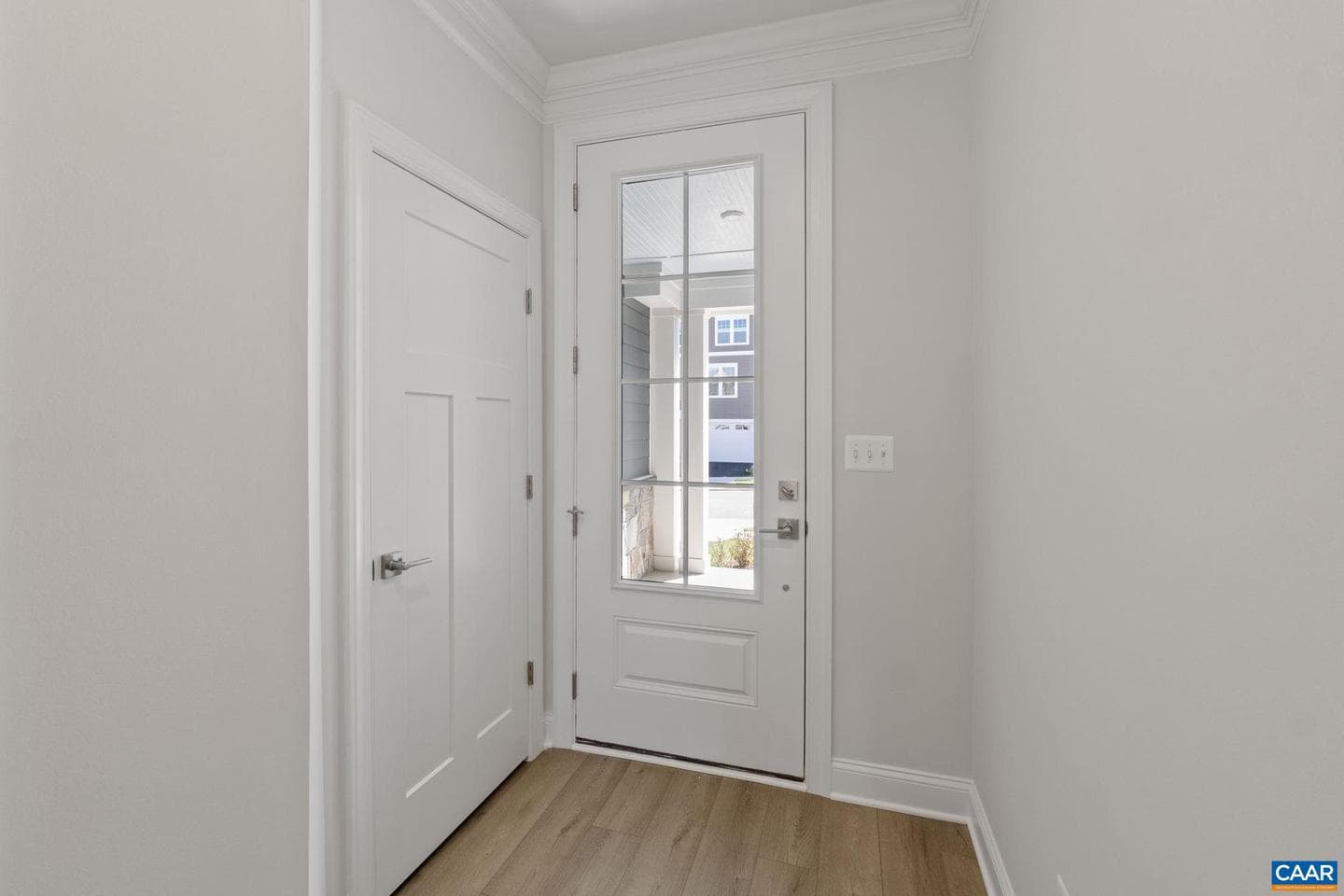 1388 Marcella St photo 6