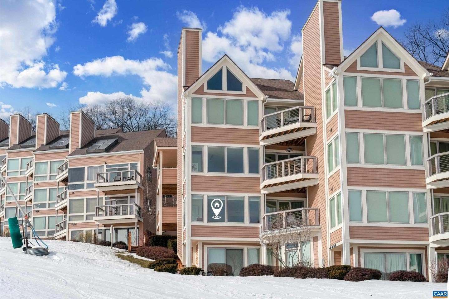 921 Diamond Hill Condos photo 38