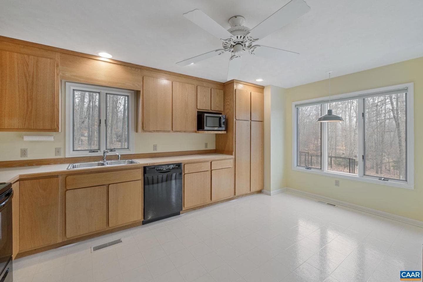 279 Deer Haven Ln photo 13