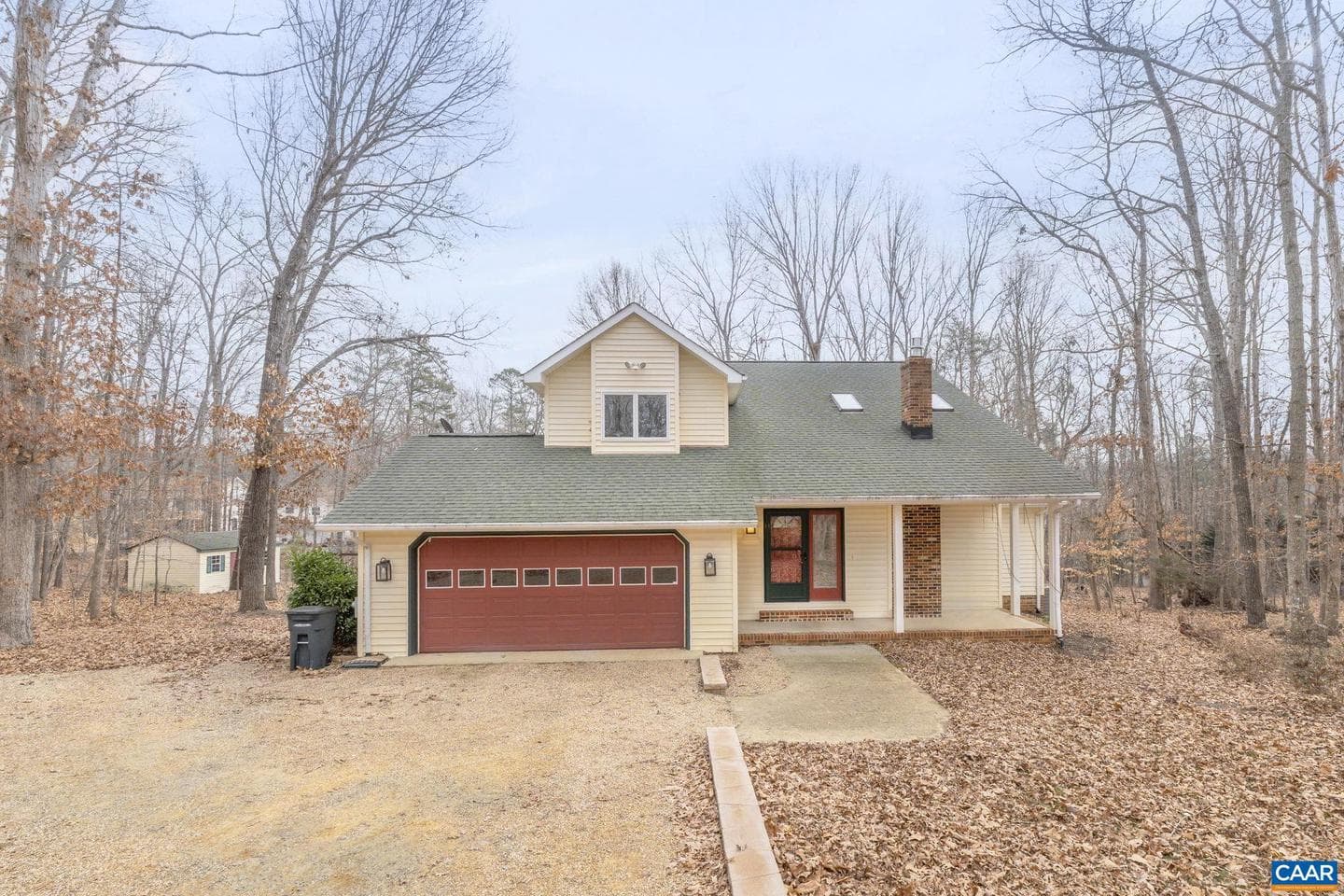 279 Deer Haven Ln photo 2
