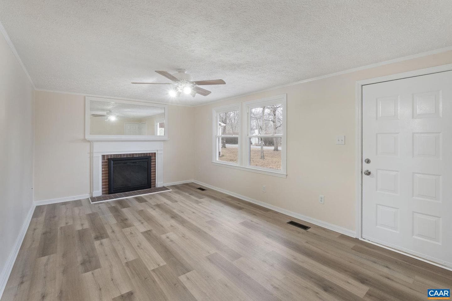15 Smokewood Dr photo 5