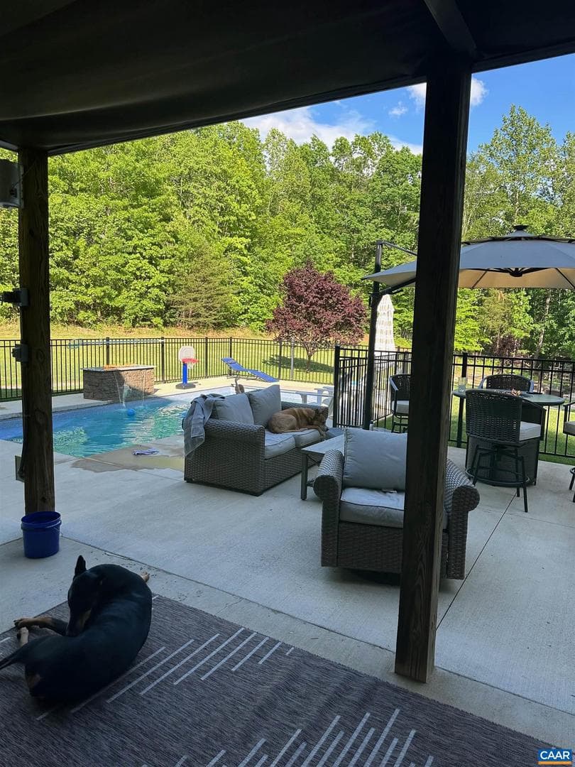 214 Toms Rd photo 10