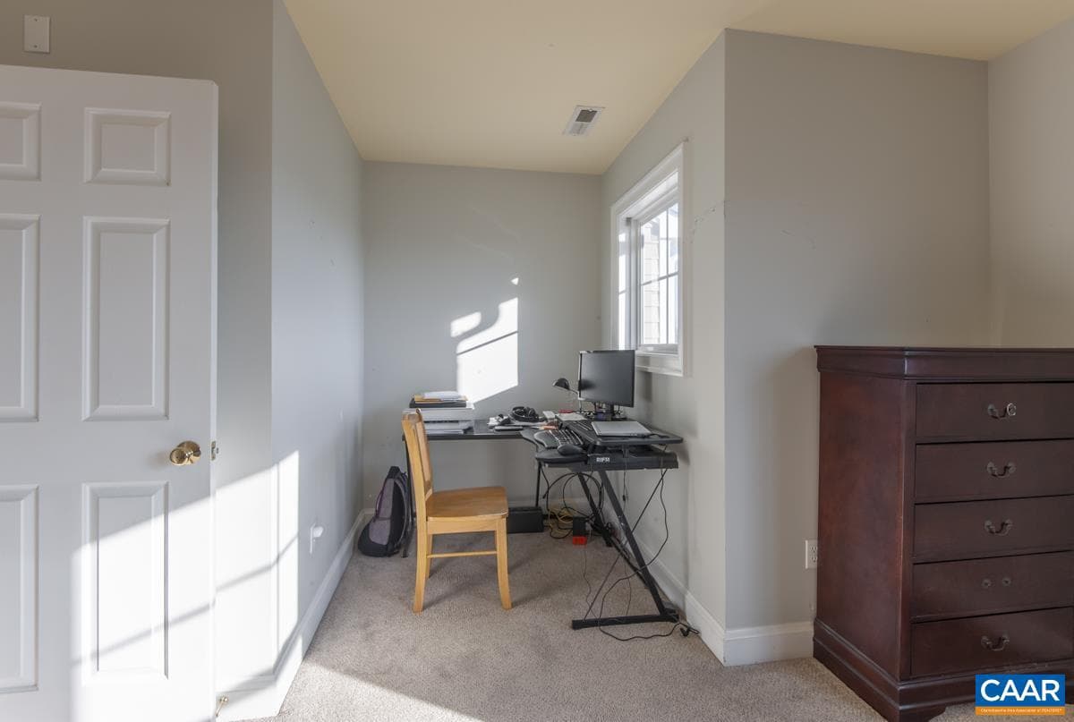 1140 Edmond Ct photo 21