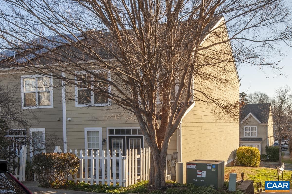 1140 Edmond Ct photo 31