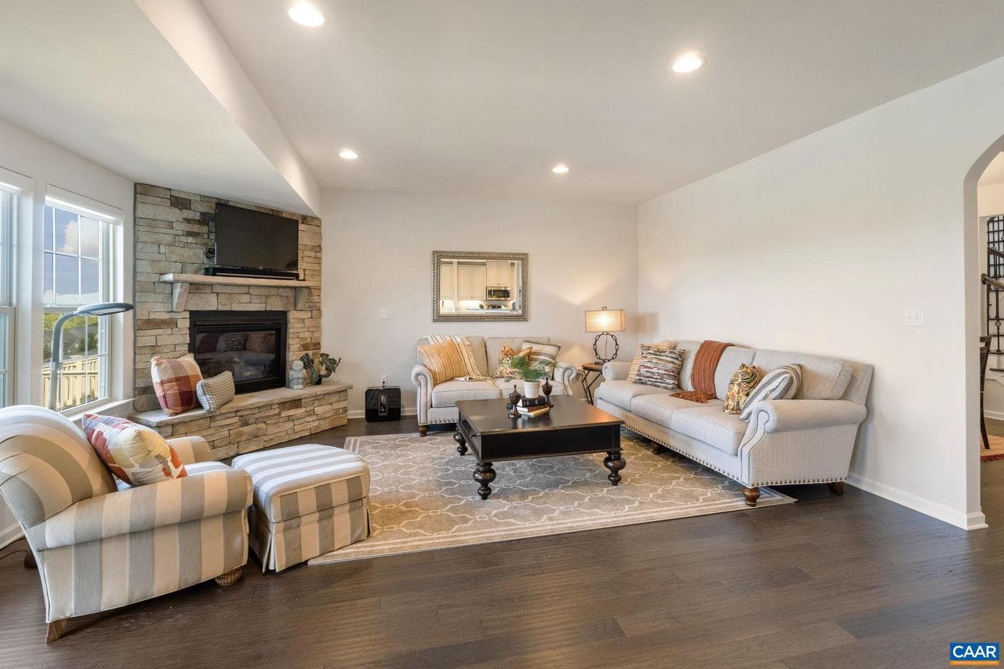 1516 Delphi Ln photo 27