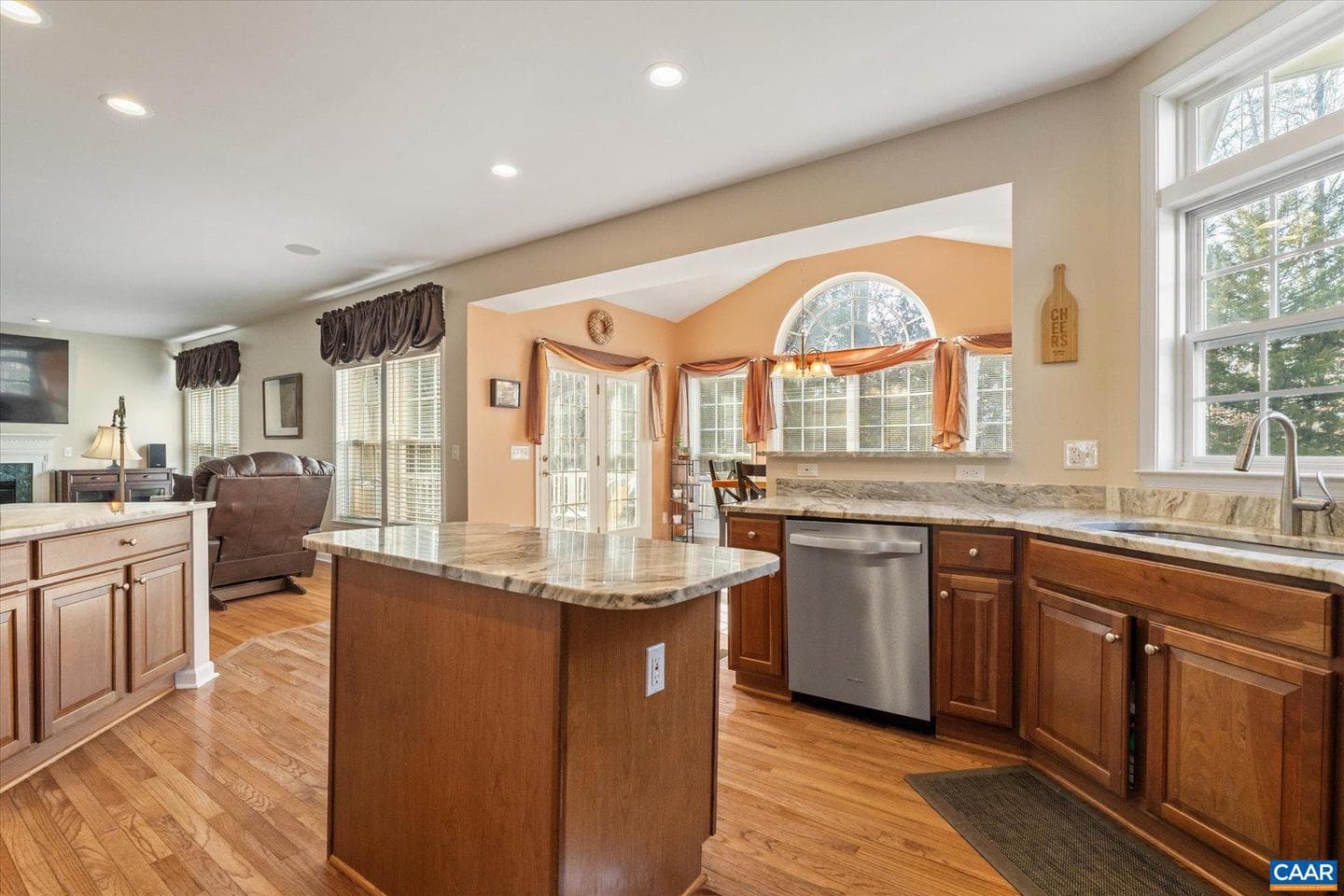 39 Lakeview Ct photo 19