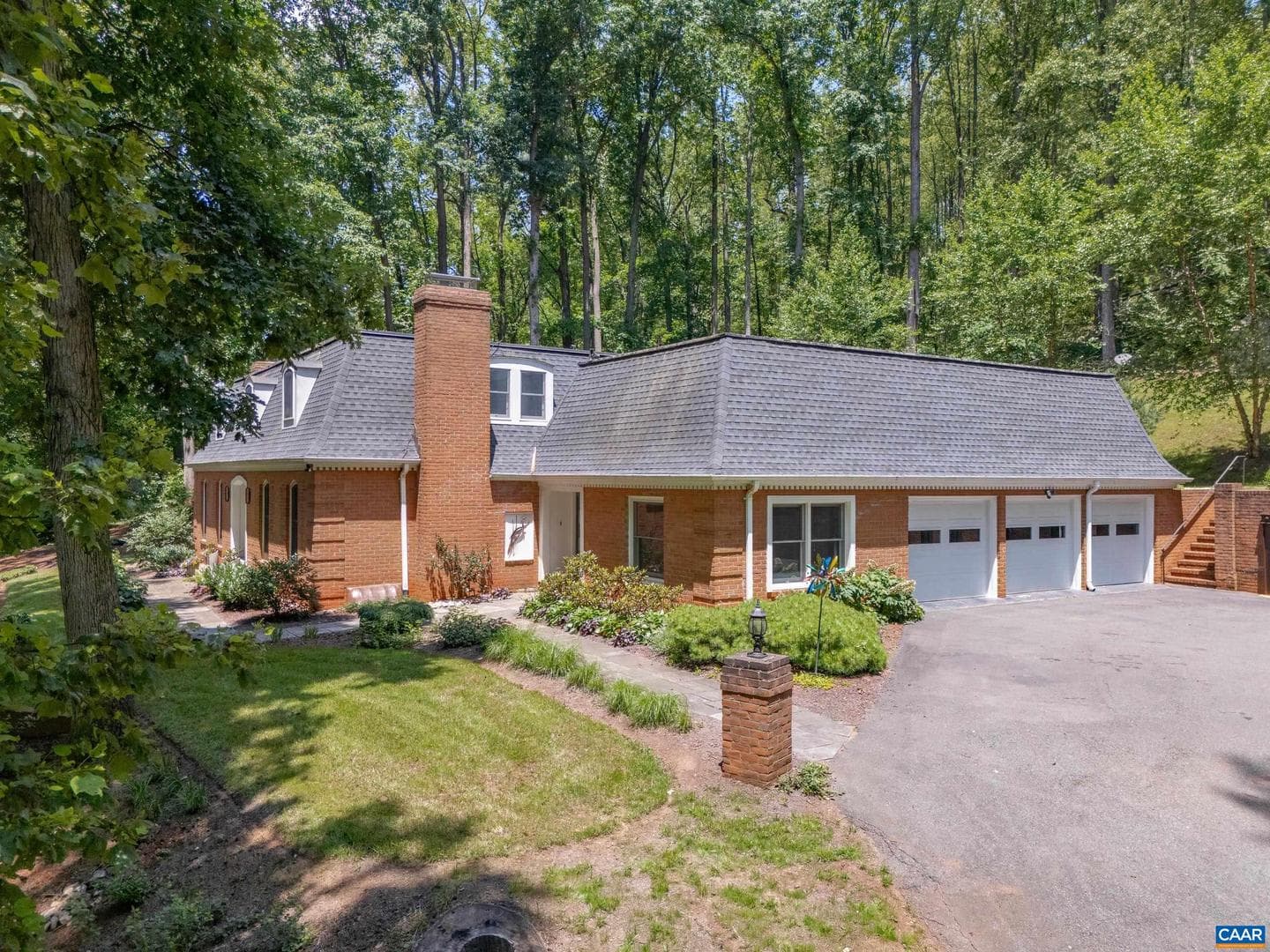 450 David Rd photo 1
