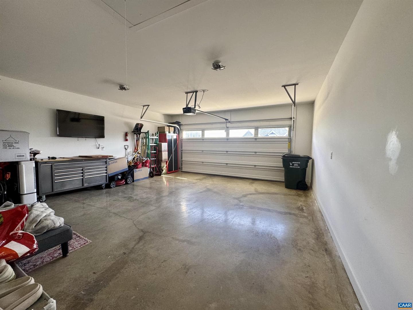 189 Windsor Dr photo 38