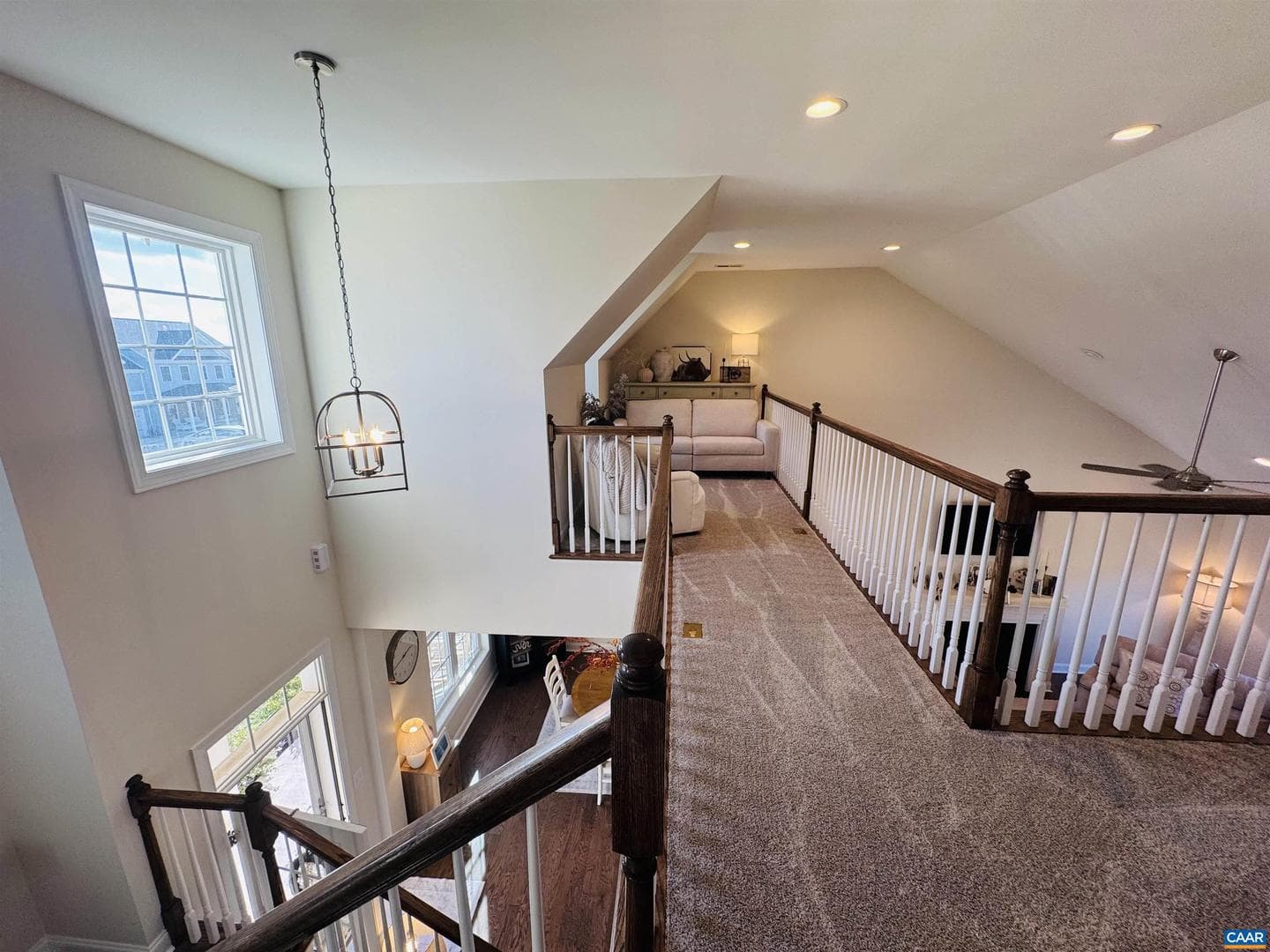 189 Windsor Dr photo 42