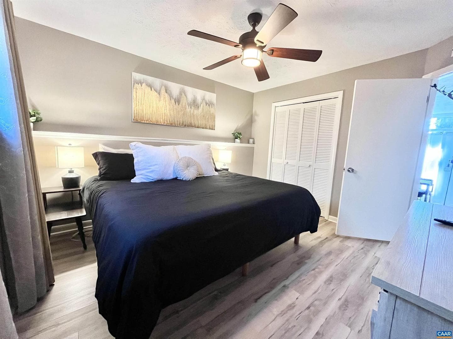 476 Three Ridges Condos photo 7