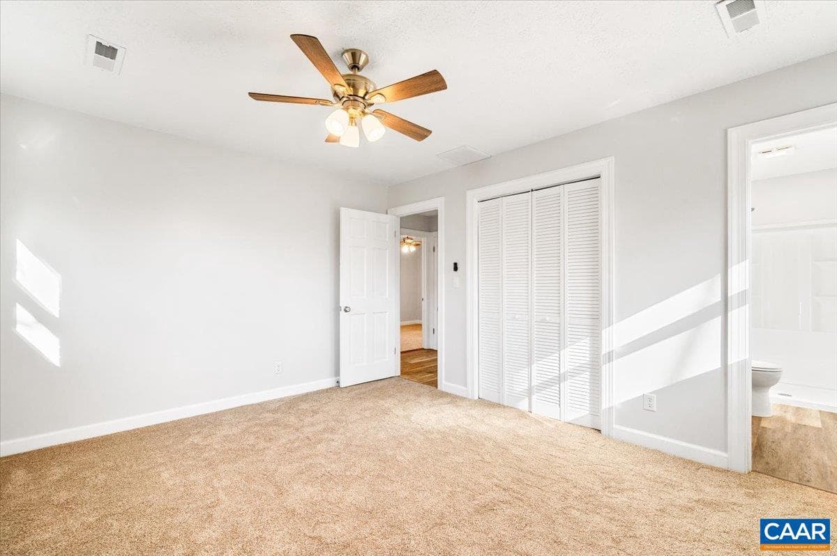 241 Fairlane Dr photo 17