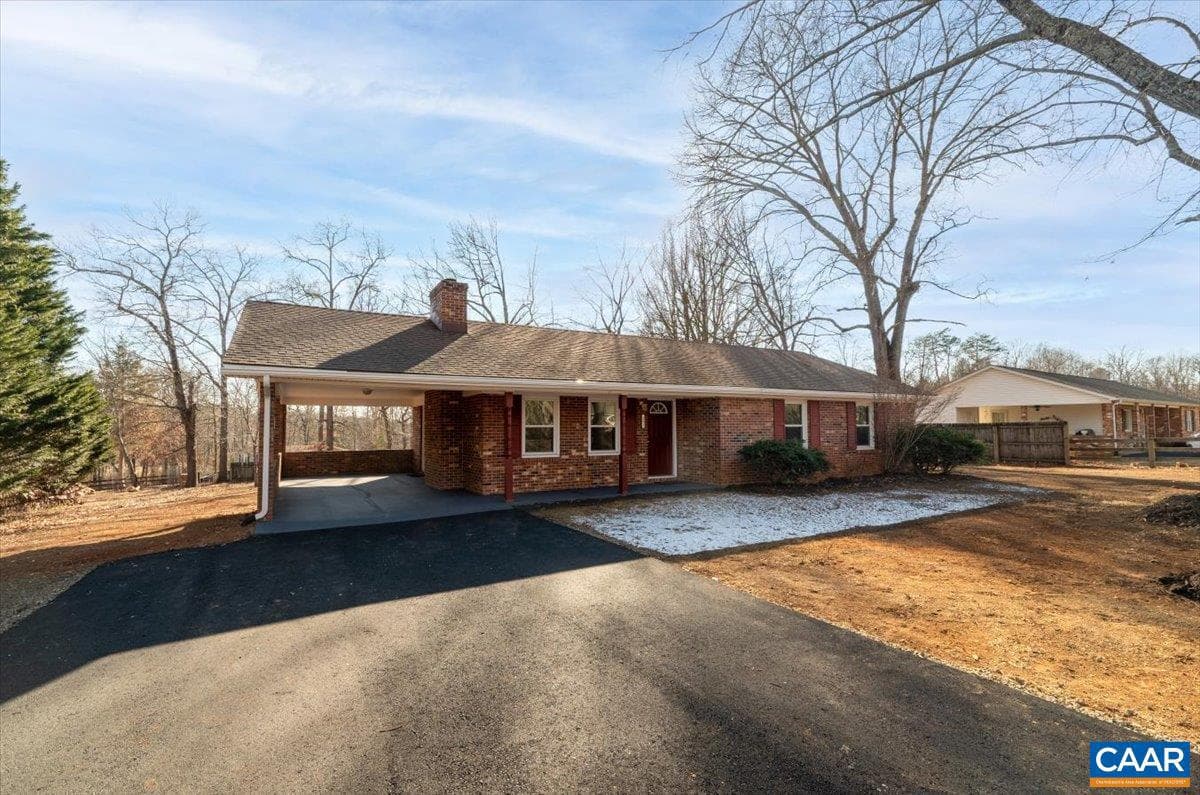241 Fairlane Dr photo 34