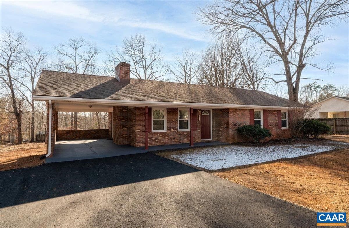 241 Fairlane Dr photo 35