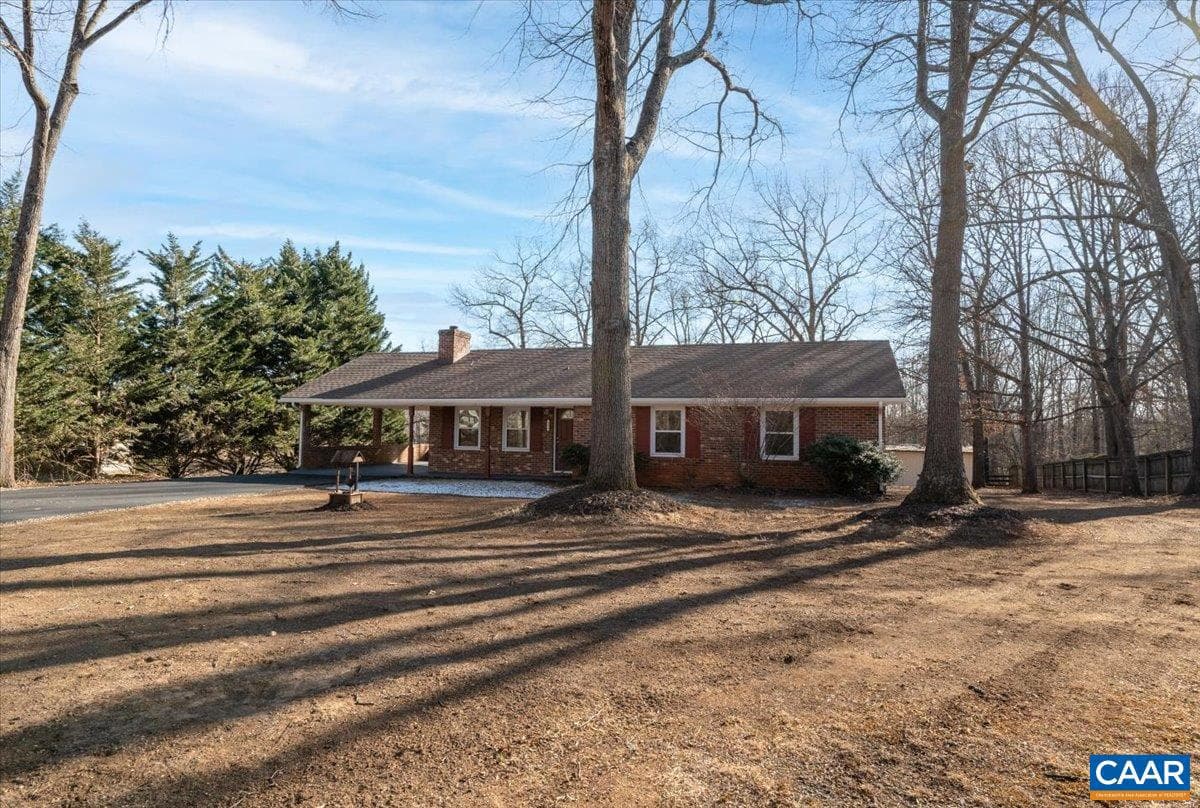 241 Fairlane Dr photo 41