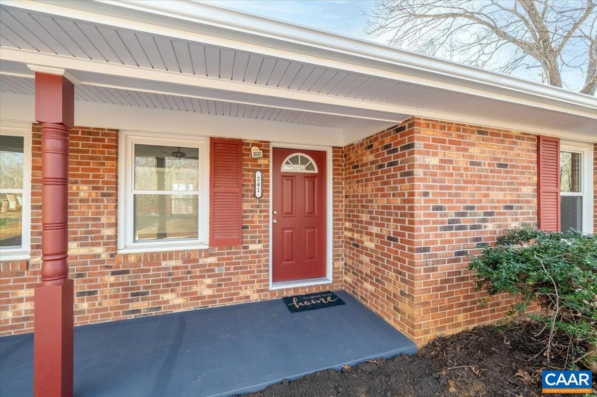 241 Fairlane Dr photo 43