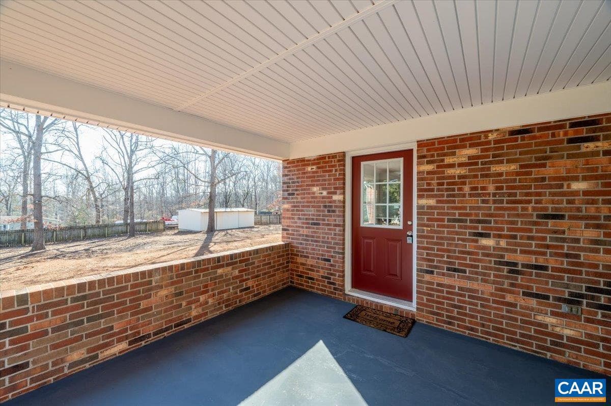 241 Fairlane Dr photo 48