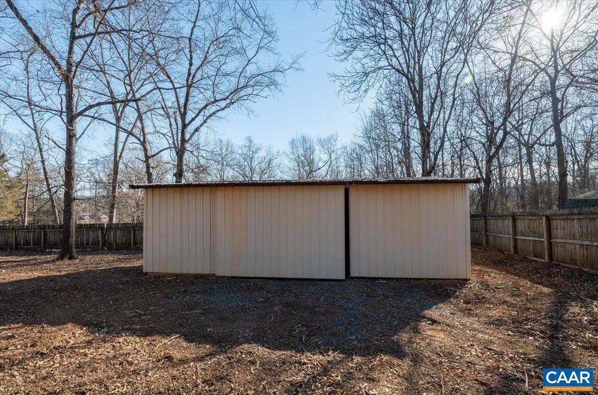 241 Fairlane Dr photo 54