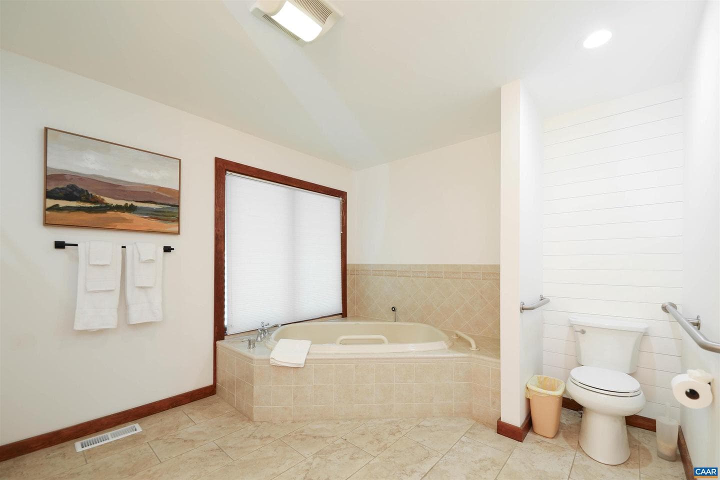 278 E Catoctin Dr photo 41