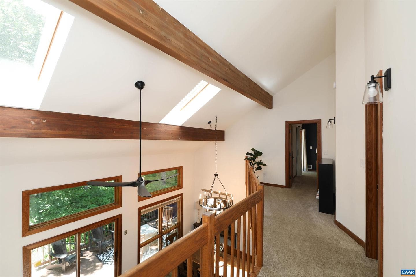 278 E Catoctin Dr photo 42