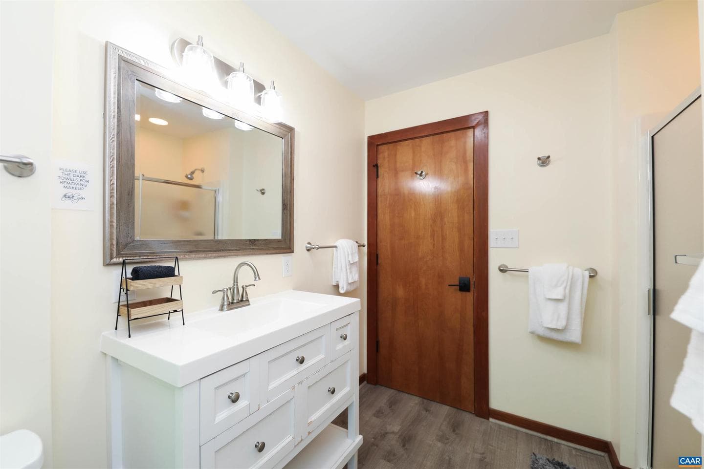 278 E Catoctin Dr photo 68