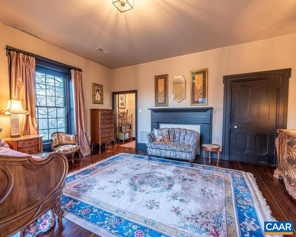 145 Ampthill Rd photo 29