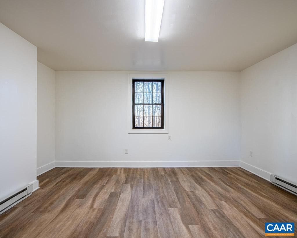 145 Ampthill Rd photo 55