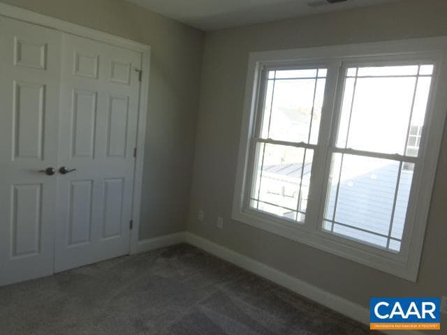 208 Windsor Dr photo 10