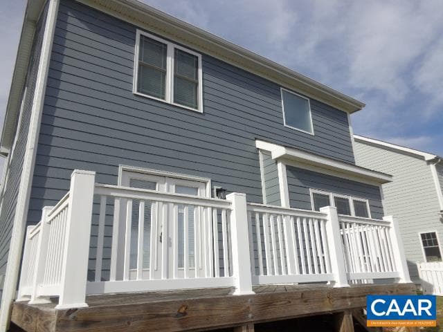 208 Windsor Dr photo 32