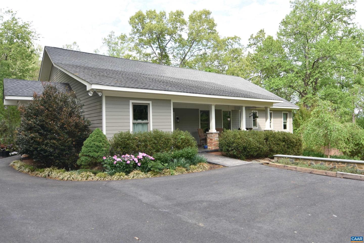 519 Foothills Dr, Nellysford
