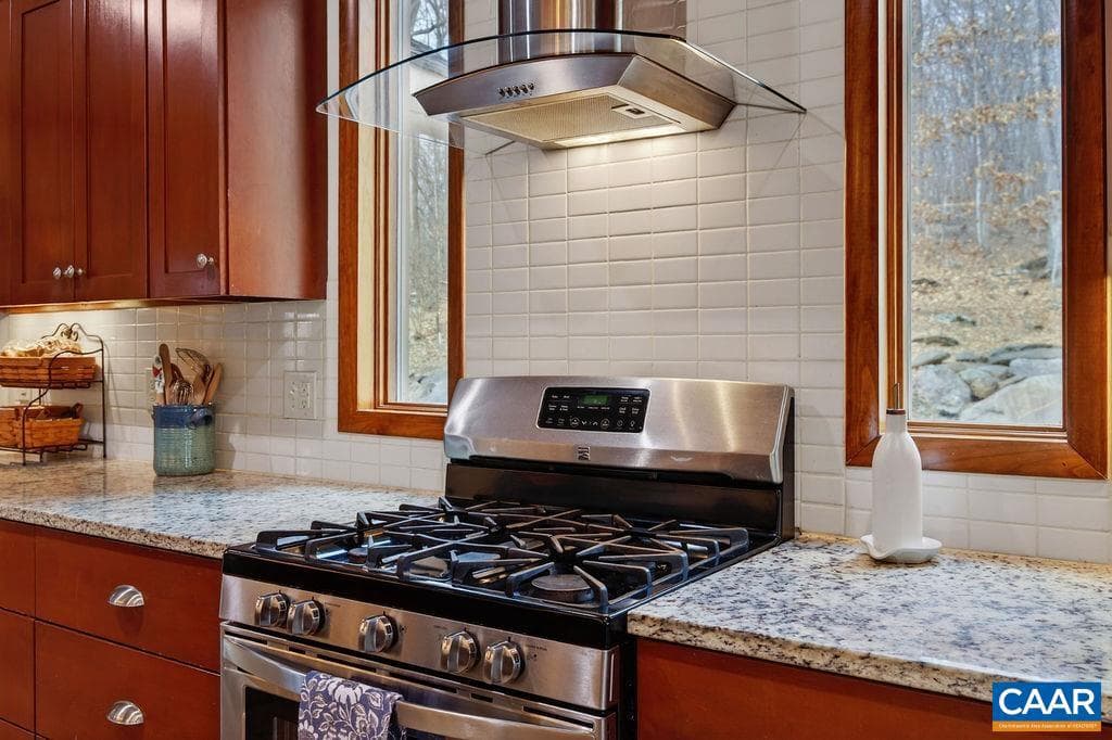 519 Foothills Dr photo 27