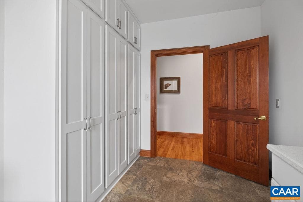 519 Foothills Dr photo 45