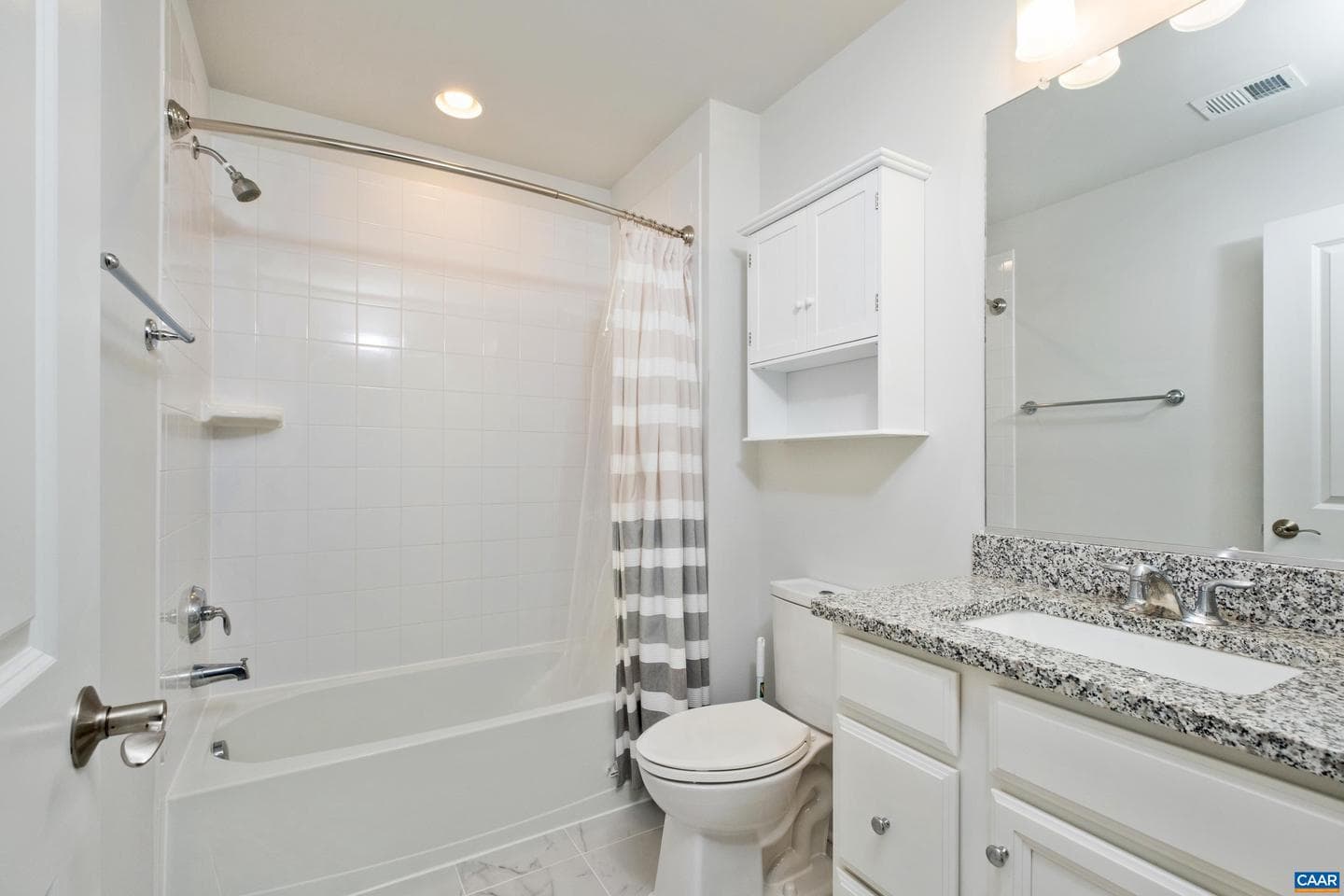 543 Crimson St photo 37